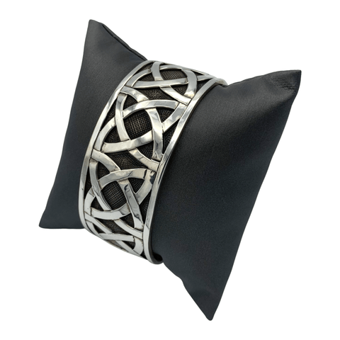 Mineralogy Fine Jewelry Knot Overlay Cuff in Sterling Silver - Hochmuth
